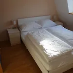 Kaninska Vas Lägenhet