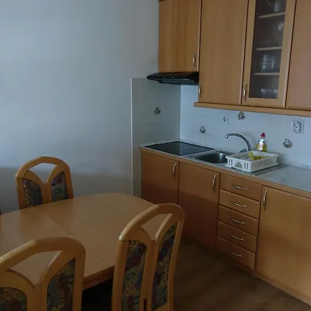 Kaninska Vas Apartment