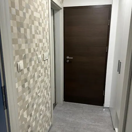 卡尼恩斯卡沃什公寓式酒店