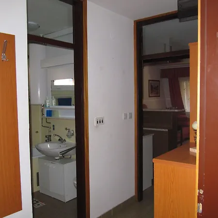 Kaninska Vas 아파트 보베츠