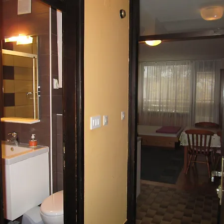 Kaninska Vas 아파트 *