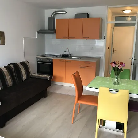 Kaninska Vas Apartment